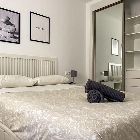 Central & Beautiful Apartment By Dv Properties #P2 말라가 외부 사진